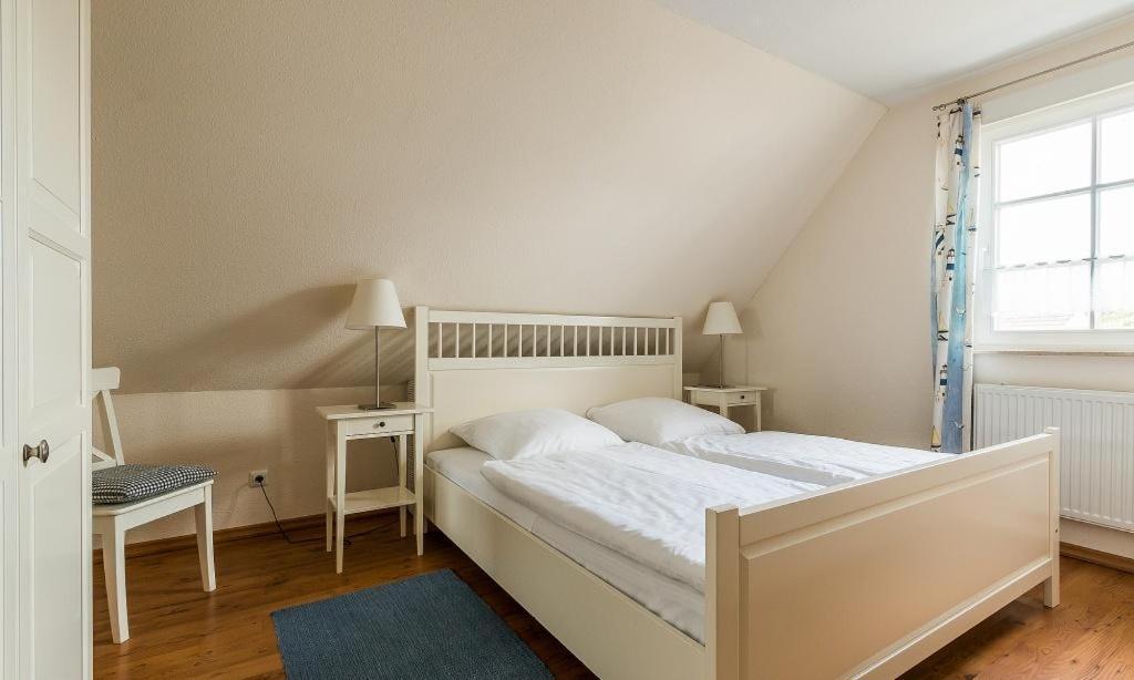 Hus In Lee Lägenhet Born Exteriör bild